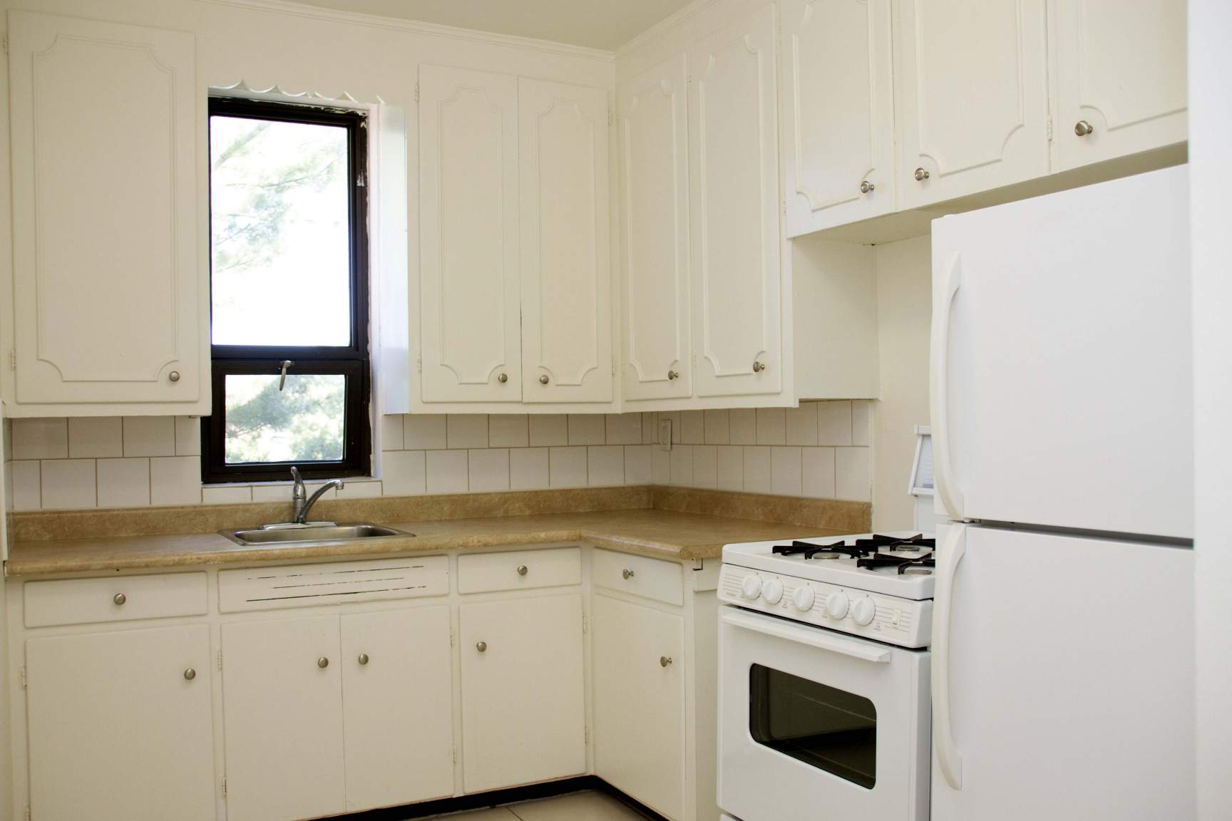 Hamilton Apartment Rentals Don & Grant CLV Group