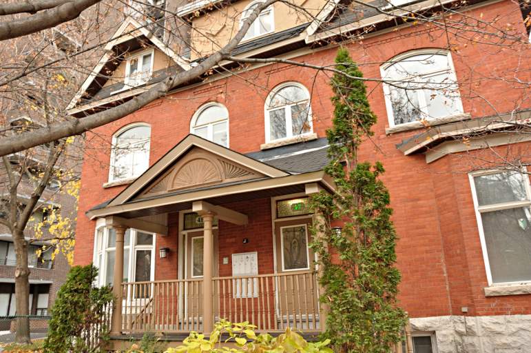 Exterior 47-49 Somerset