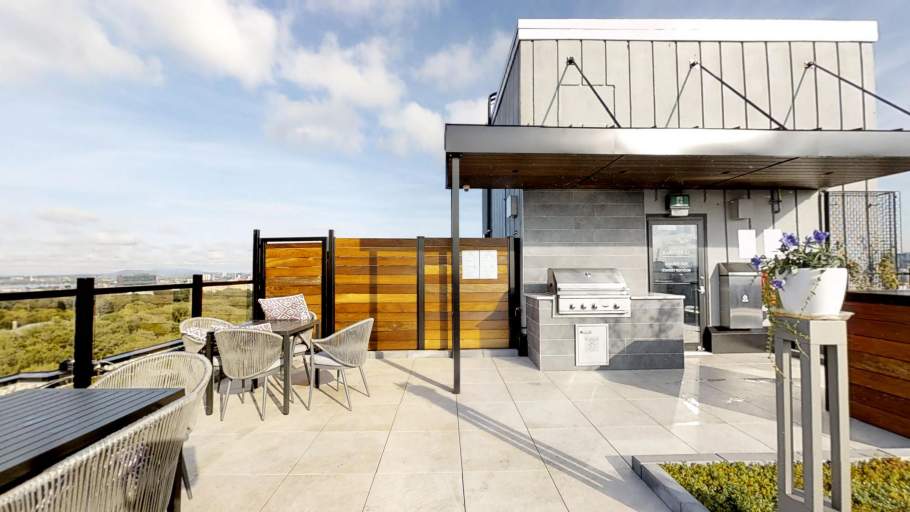 Le Neuville apartment le plateau montroyal Montreal CLV Group