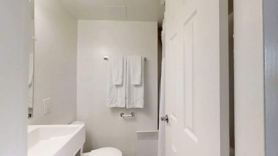 Le Neuville apartment le plateau montroyal Montreal CLV Group