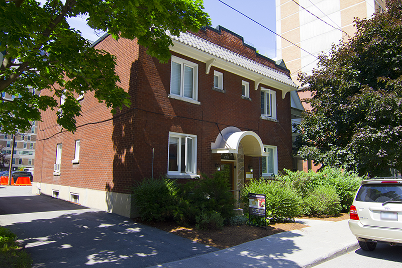 Centretown Apartments 233 Nepean CLV Group
