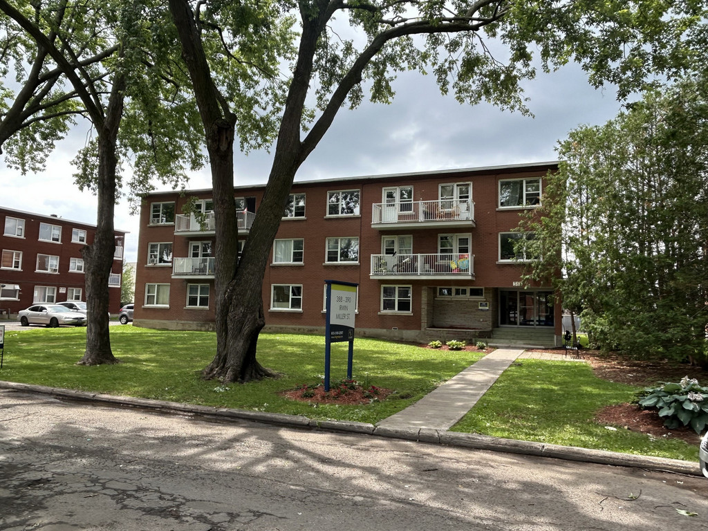 Apartments in Vanier 388 Irwin Miller CLV Group