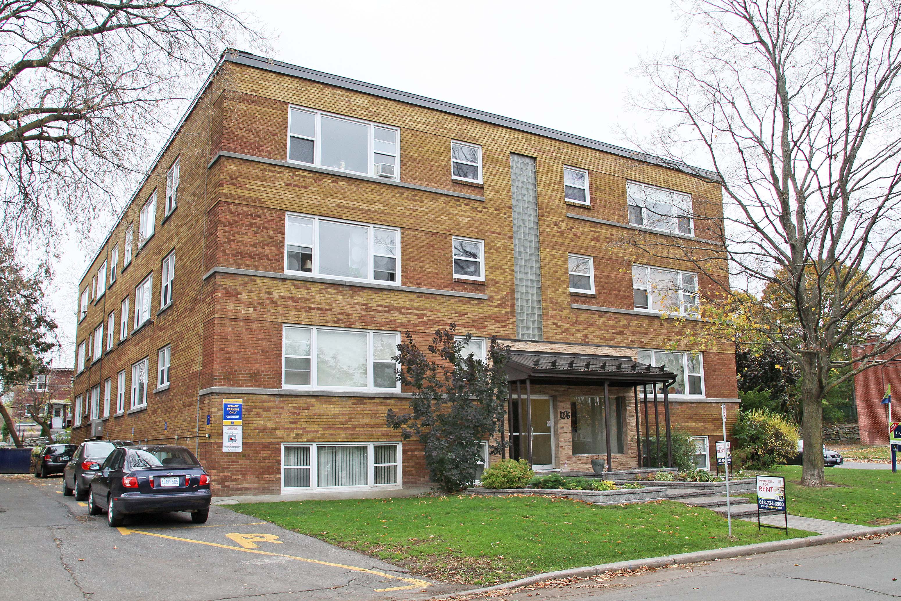 Arbor Village - 1276 Dorchester
