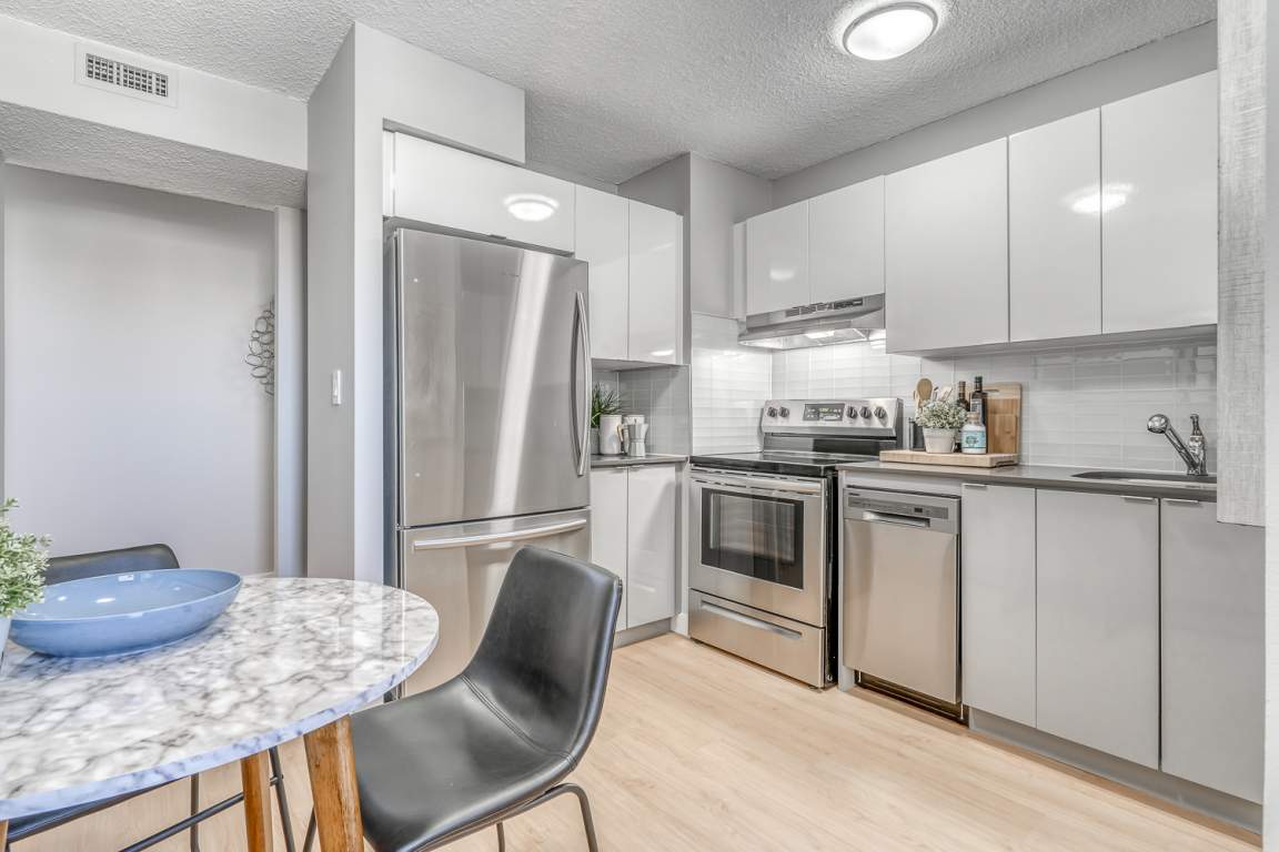 The Pinnacle Hazelview Properties Edmonton Apartments Hazelview