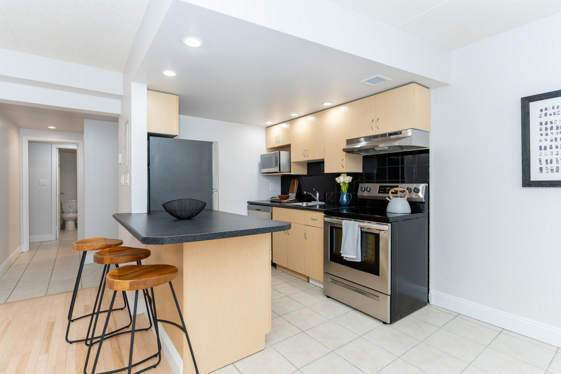 Hargrave Place Hazelview Properties Winnipeg Apartments Hazelview